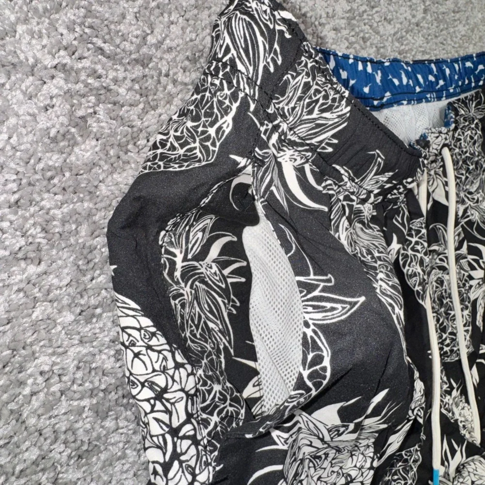 Tommy Bahama Swim Trunks Mens Pineapple Graphic Black XXL NEW